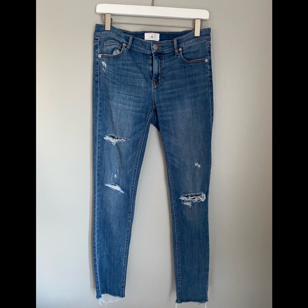 NWOT Lou & Grey the skinny jeans